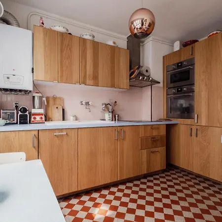 Daire Veeve - Eclectic Eminence Paris