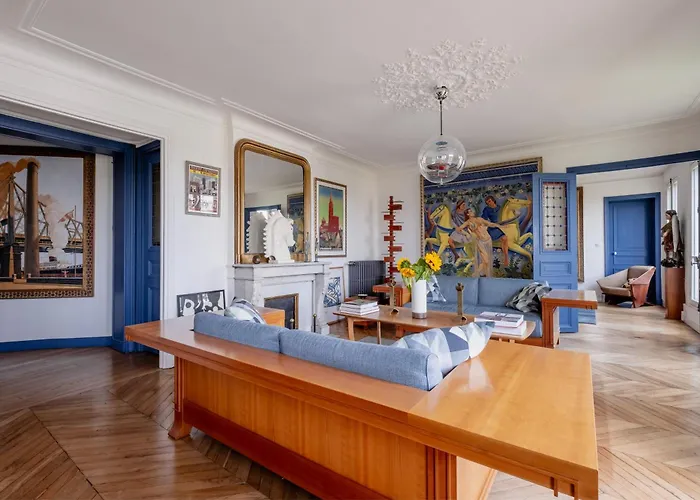 Daire Veeve - Eclectic Eminence Paris