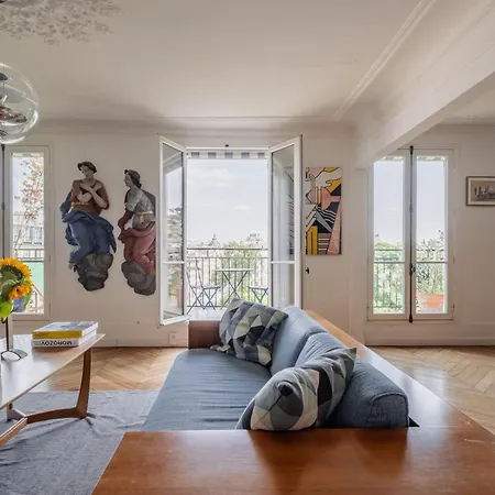 Veeve - Eclectic Eminence *